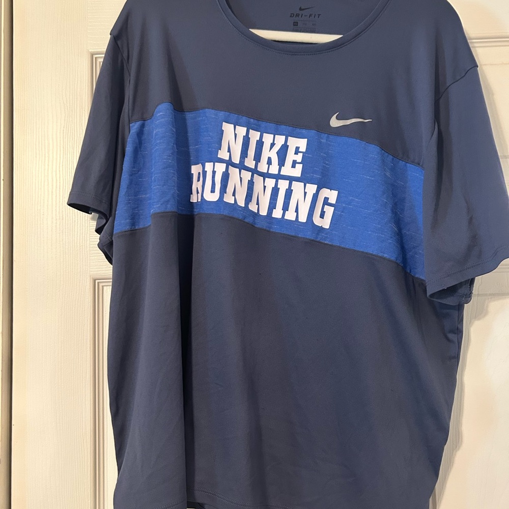 Nike Blue Short Sleeve Tees for Active Performance